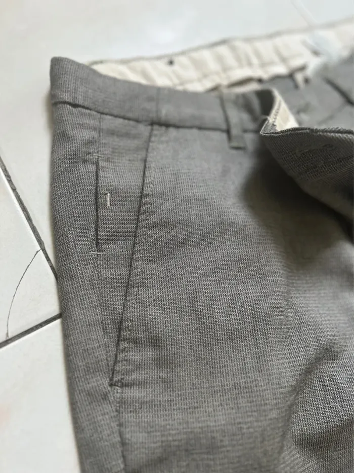 Pantalon chino léger Zara homme 38 - photo numéro 3