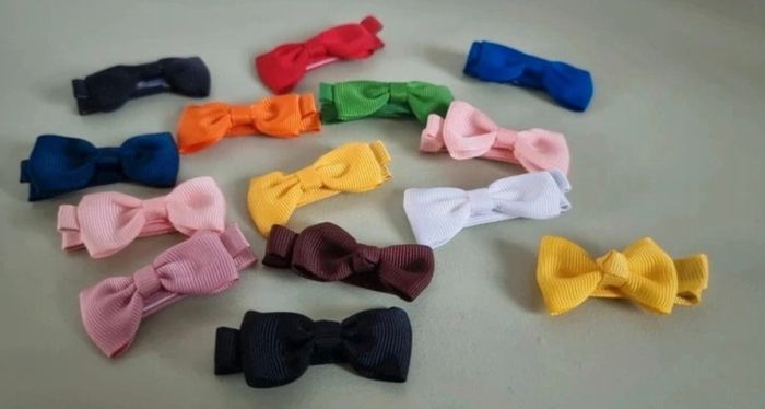 Lot de 14 barrettes