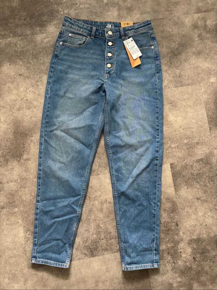 Jean mom