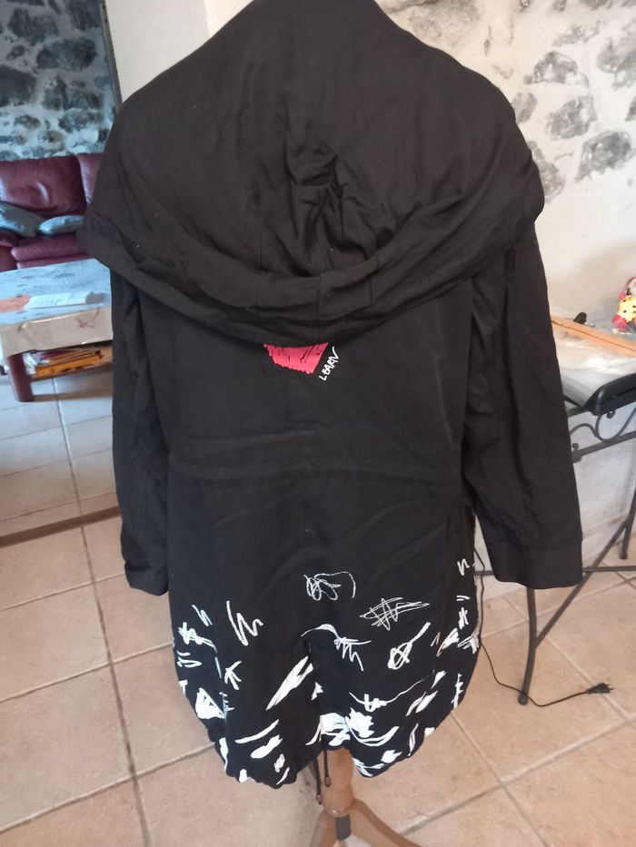 Veste avec capuche - photo numéro 5