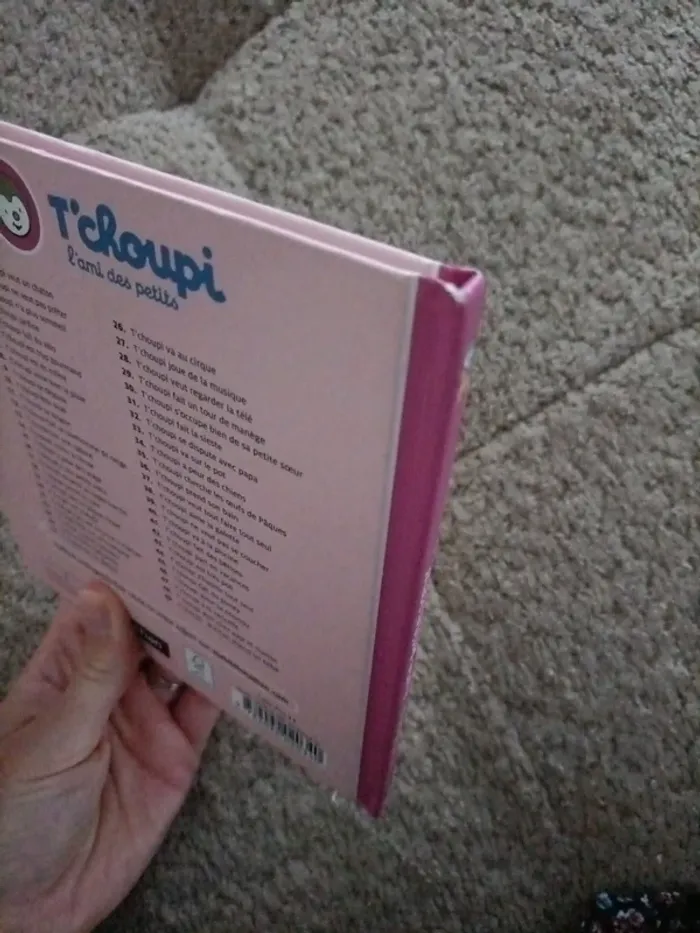 Livre T'choupi a une petite sœur - photo numéro 4
