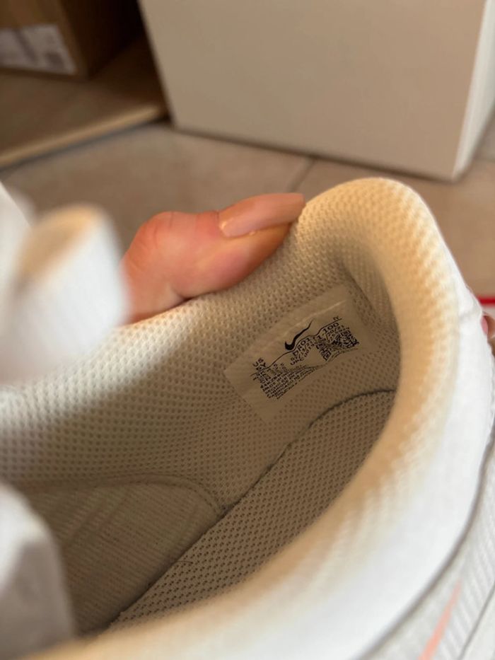 Nike Dunk low blanc et orange mixte neuf 37,5 - photo numéro 7