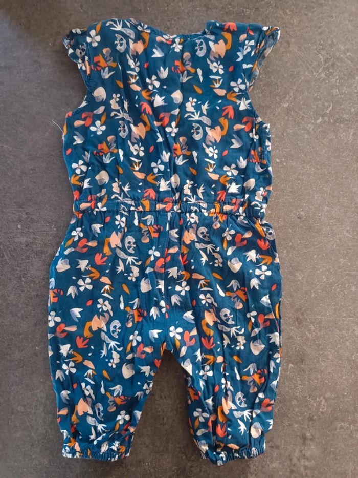 Combinaison bleue fleurie 6 mois - photo numéro 4