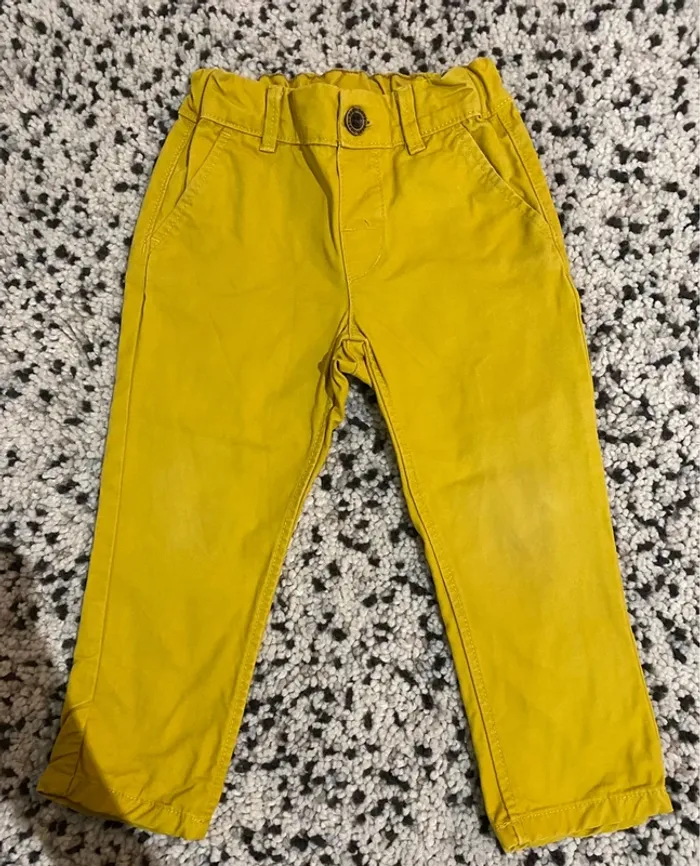 Pantalon H&m moutarde 18 mois