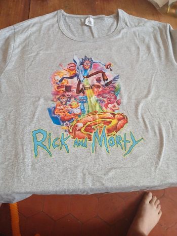 T-shirt rick et morty