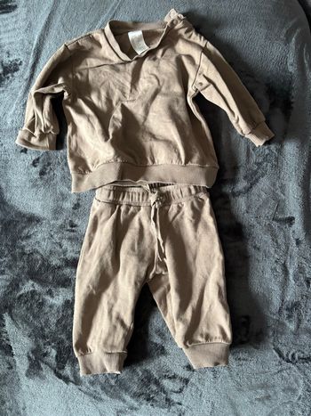 Ensemble jogging bébé