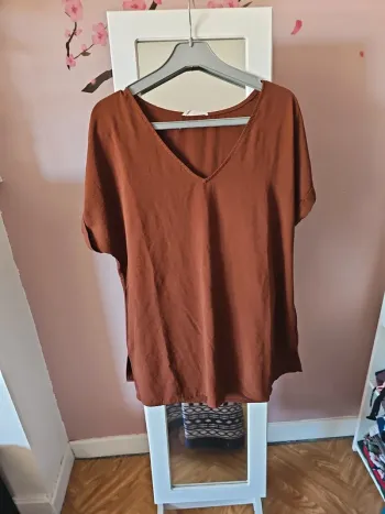T-shirt marron t44