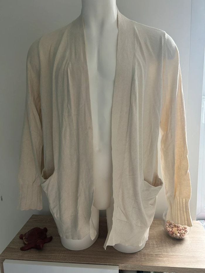 Superbe lot de 4 pulls/gilets - photo numéro 4