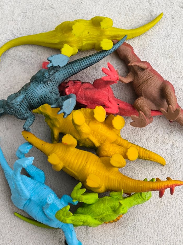 Lot 14 dinosaures - photo numéro 10