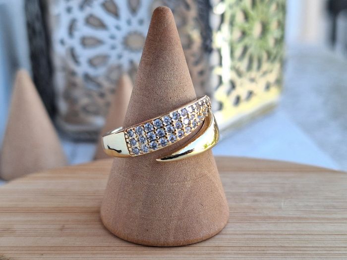 Bague ouverte avec strass design Griffe en Acier Inoxydable Bague de fiançailles pour femmes - photo numéro 2
