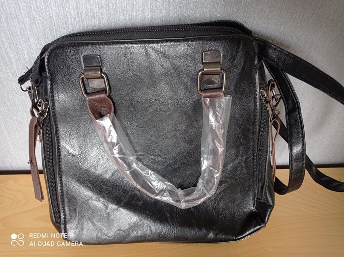 Lot 4 articles maroquinerie sac à main cuir noir, NEUF - photo numéro 3