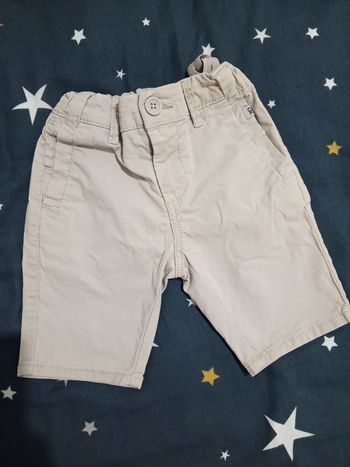 Short beige _ 3 ans