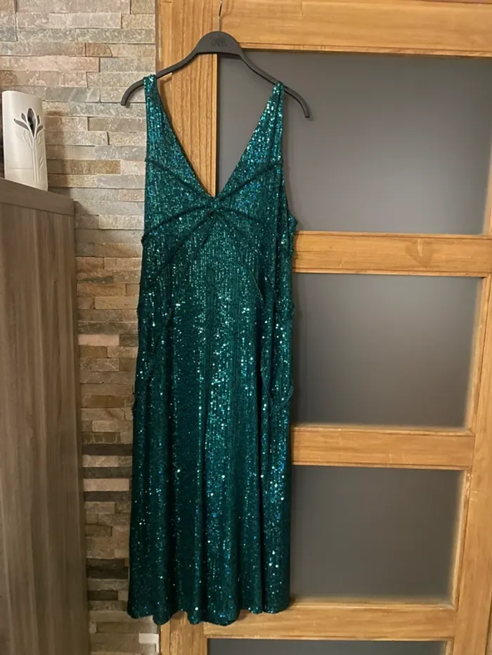 Magnifique robe verte sequins paillette Zara taille L - photo numéro 6