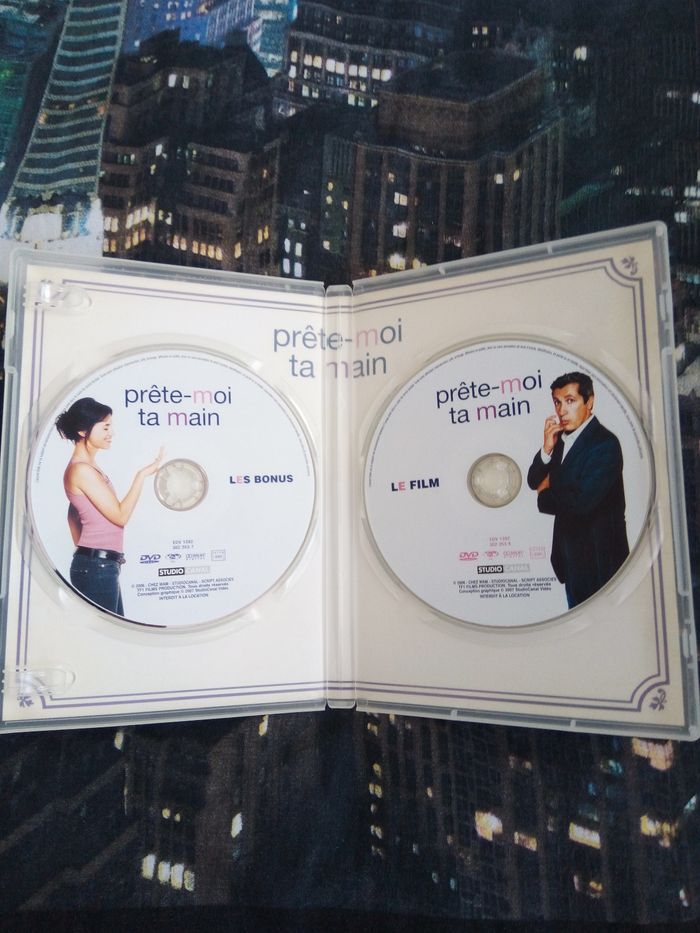 Coffret DVD prête moi ta main - photo numéro 2