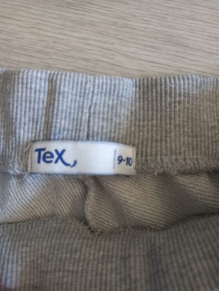 Short gris - photo numéro 3