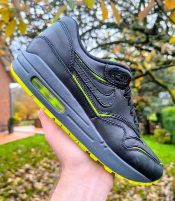 Baskets Nike air max 1 pointure 39 comme neuves