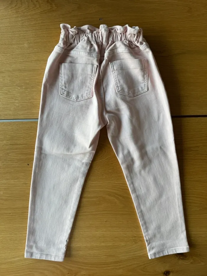 Pantalon taille haute rose pâle NEUF - Taille 4 Ans - photo numéro 8