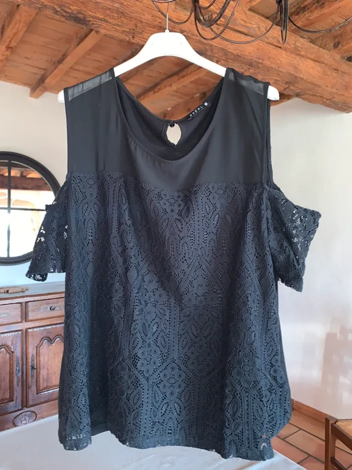 Blouse à dentelle Breal