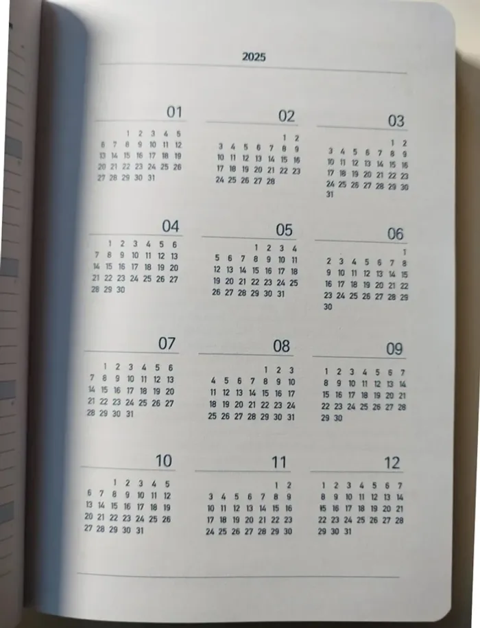 Agenda 2025 A5 Gris Neuf - photo numéro 5