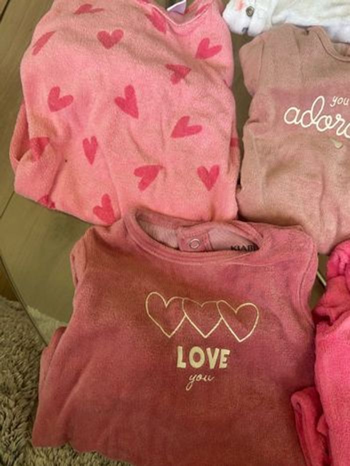 Pyjama 1 mois - photo numéro 2