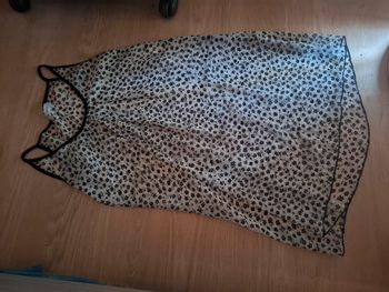 Robe de plage transparente motif fleure noir et blanche