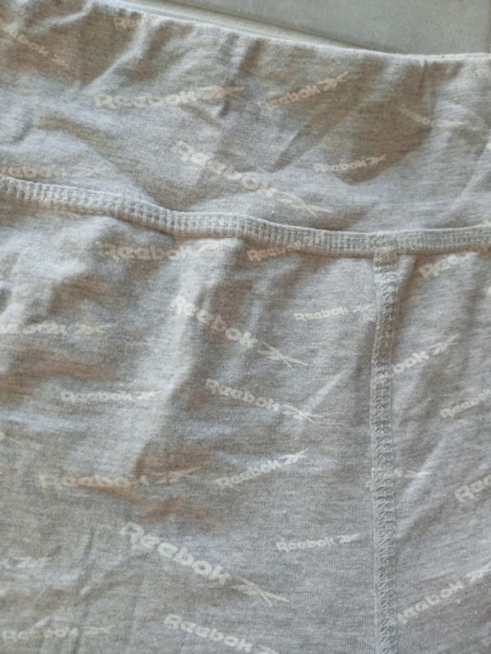 Short Reebok - photo numéro 2