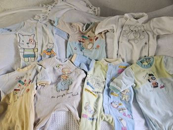 Lot de 7 pyjamas 1 mois