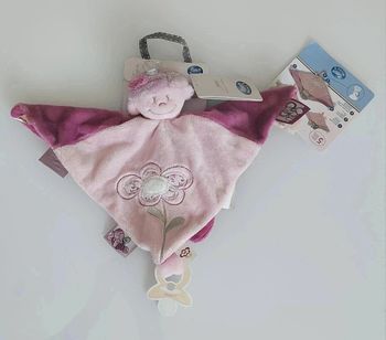 25 € Doudou fille Kenza plat noukie's