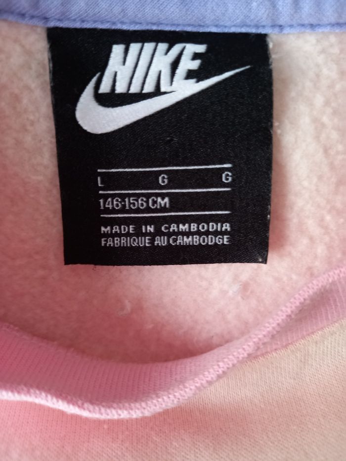 Sweat nike - photo numéro 3