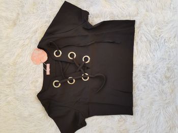 Crop top noir col en V a lacets taille 38 Neuf