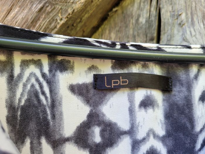 Magnifique robe les petites bombes, blanche et noire, motifs géométriques, taille 38/40 - photo numéro 3