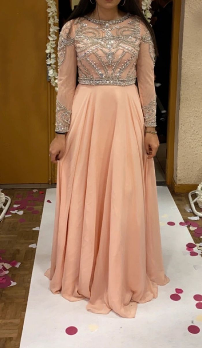 Robe de soirée - photo numéro 2