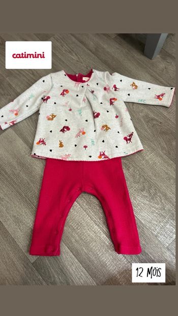 Ensemble Catimini taille 12 mois
