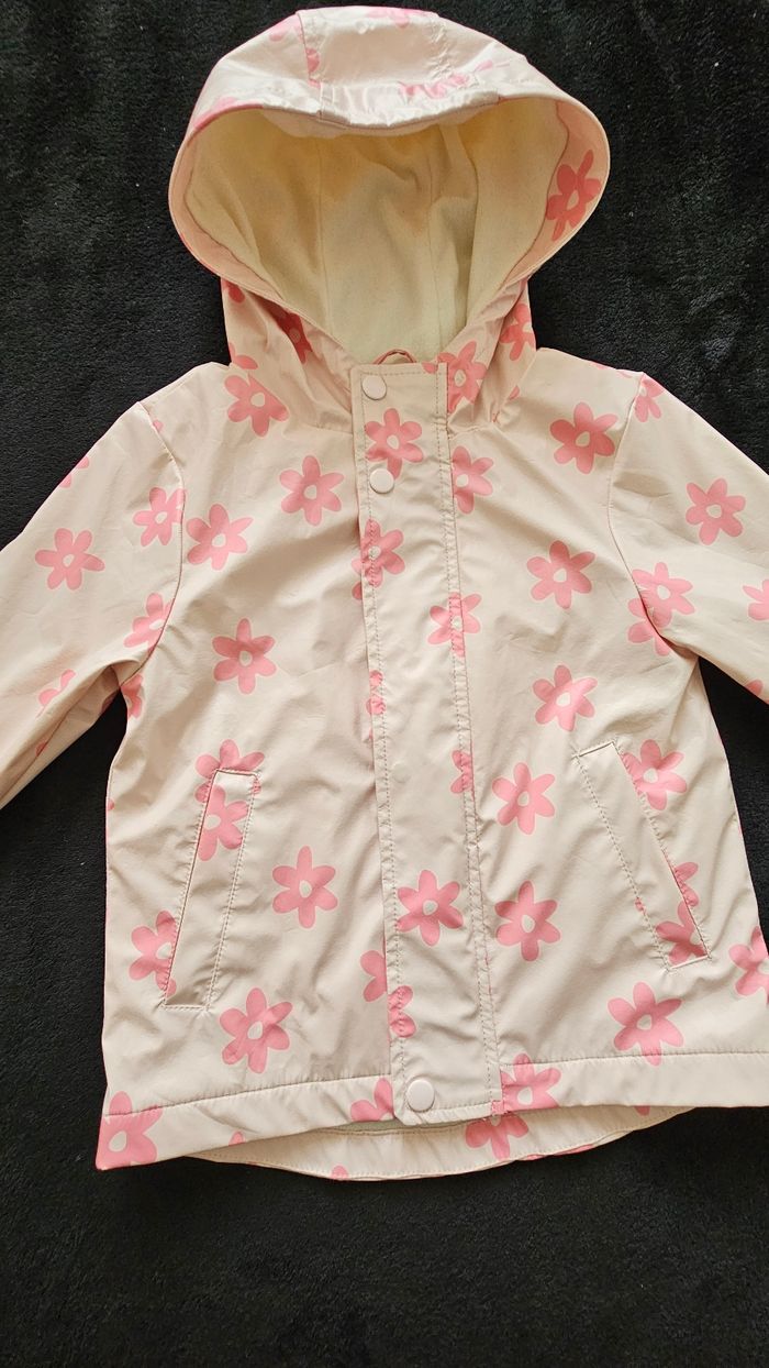 Ciré fille 18-24 mois 92 cm 🌸 Imperméable Primark mi-saison - photo numéro 2