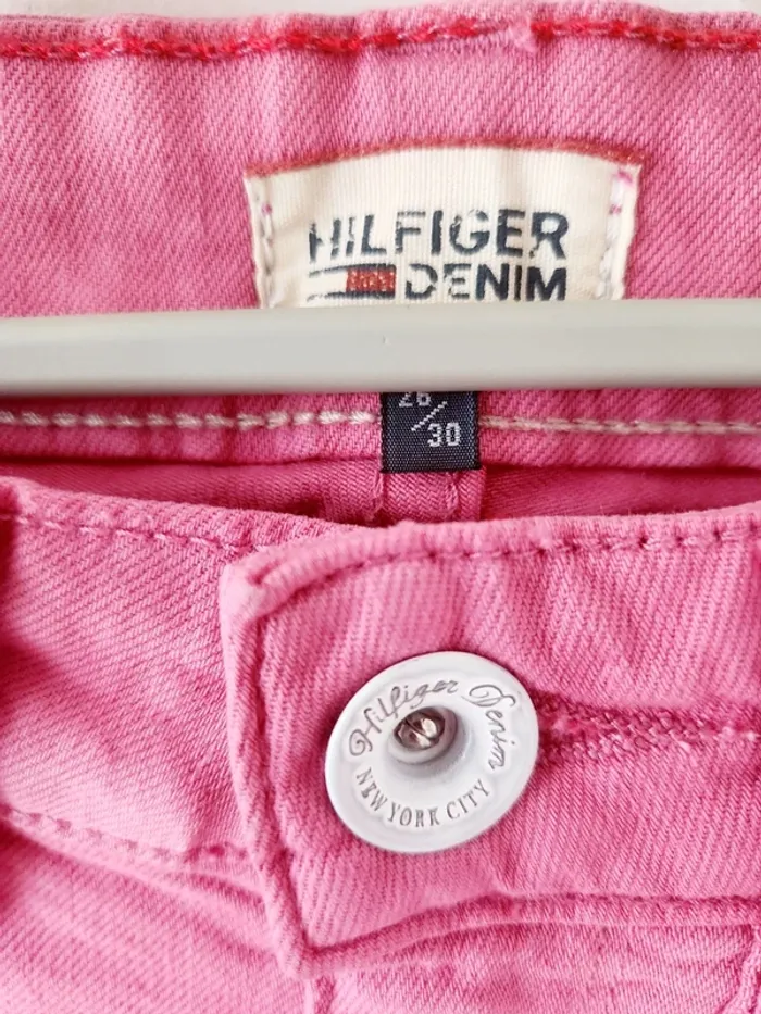Jean skinny Tommy Hilfiger – Modèle Sophie – Taille W26 L30 – Couleur rose shocking - photo numéro 3
