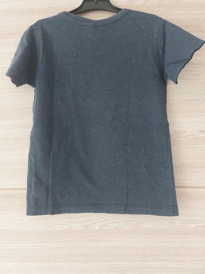 T-shirt 8 ans - photo numéro 4
