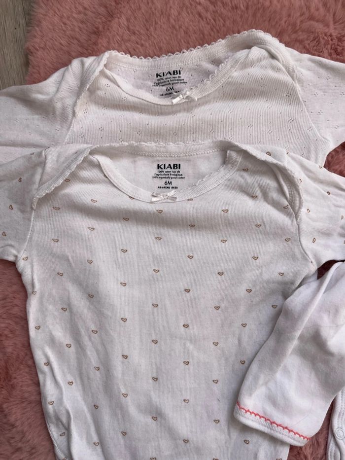 3 bodies bébé fille 6 mois - photo numéro 2