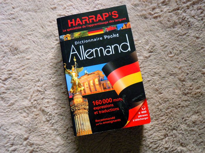 Lot livres scolaires droit AES Allemand latin preparation concours TBE - photo numéro 8