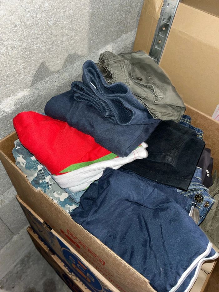 Lot de 26 pantalons / jean - Taille 5 ans - photo numéro 3