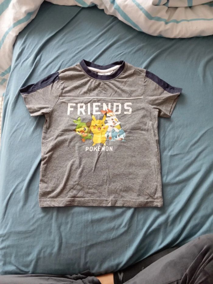 T-shirt Pokémon