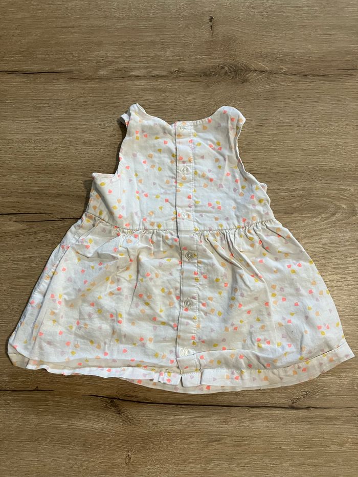 Robe 6 mois - photo numéro 3