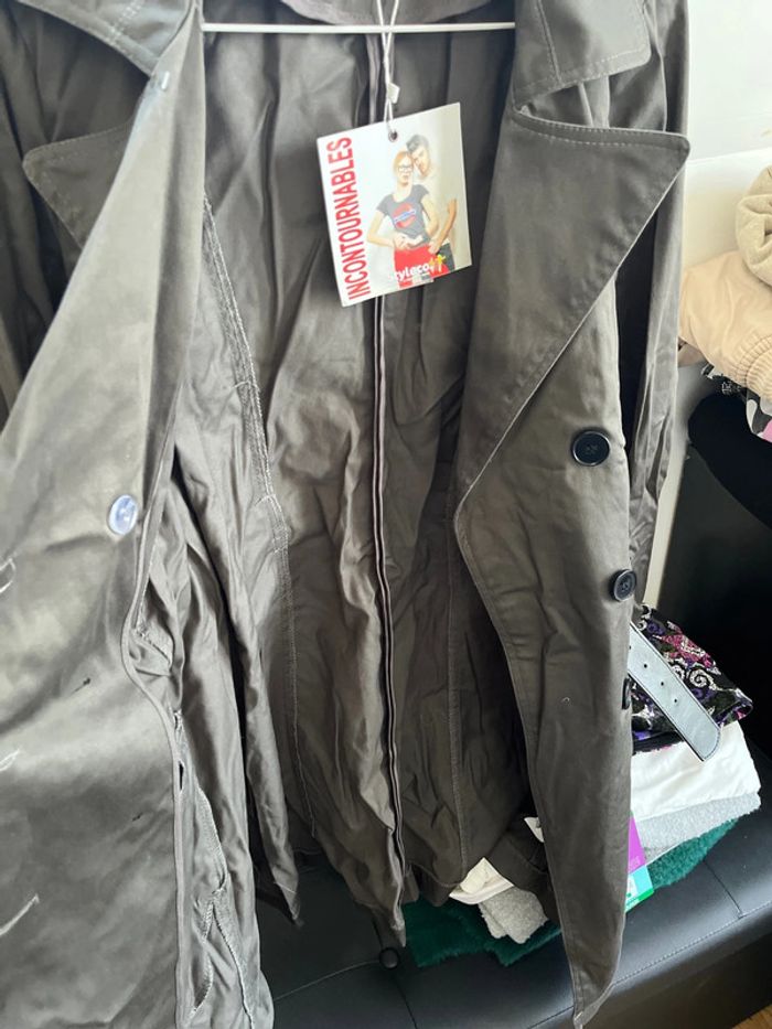 Manteau léger neuf - photo numéro 4