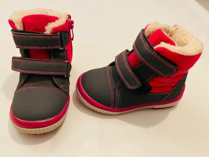 Bottines chaudes fille 24 - photo numéro 2