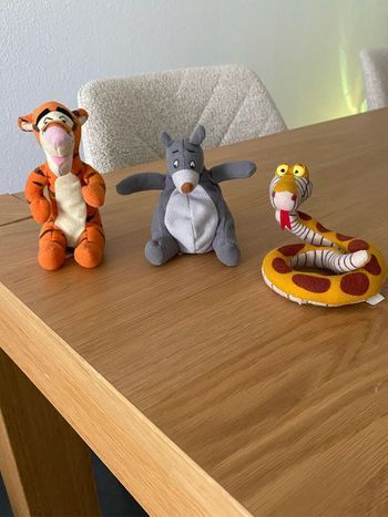 Nestlé figurines x3 vintages