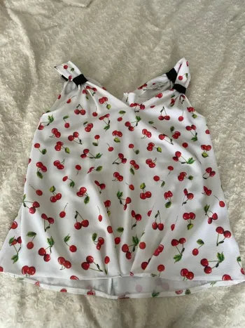 Débardeur cerises
