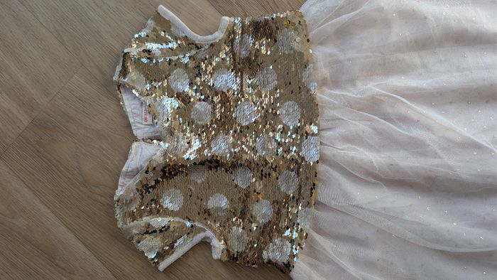 Robe à sequins - photo numéro 2