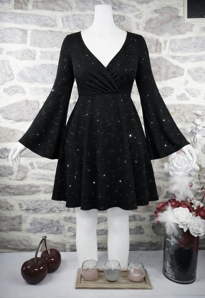 Robe de soirée patineuse scintillante noire pailleté argenté Femme taille 54 marque Boohoo 🌺