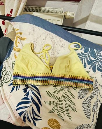Haut de maillot de bain taille M💐
