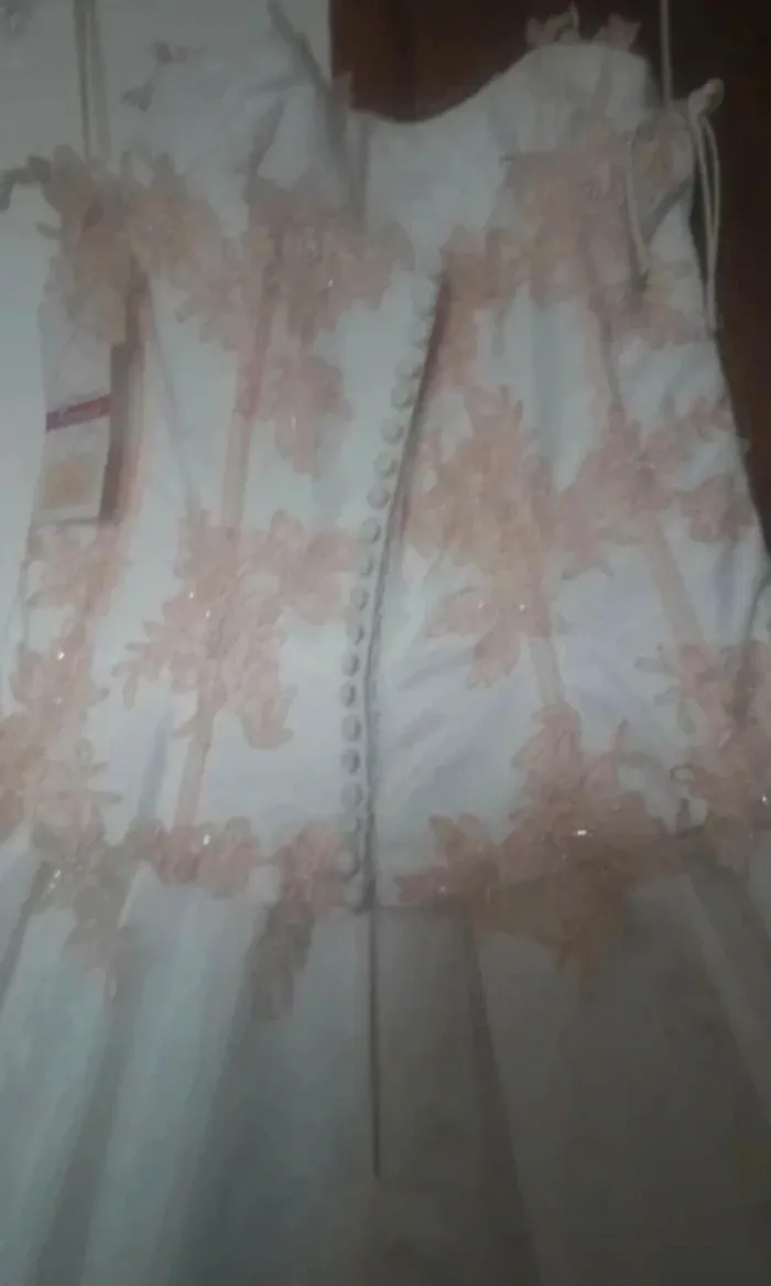 Robe de mariée neuve - photo numéro 2