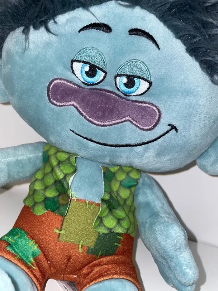 Pouluche branche des trolls - photo numéro 2